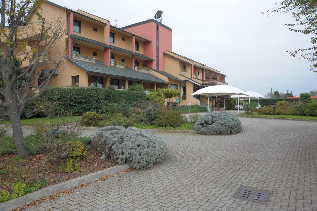 Le Gronde Hotel Cava Manara Bagian luar foto