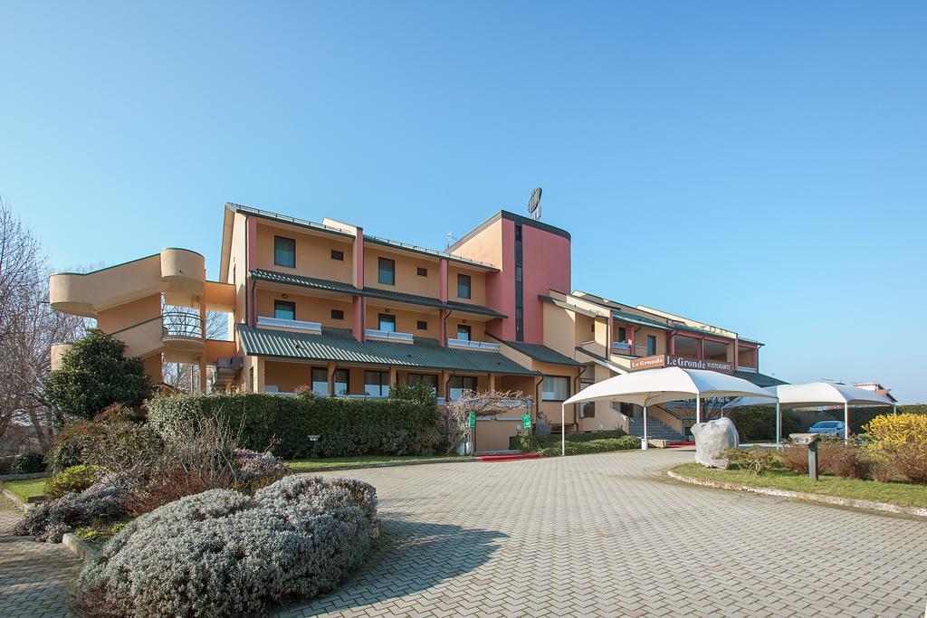 Le Gronde Hotel Cava Manara Bagian luar foto