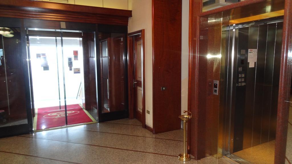 Le Gronde Hotel Cava Manara Bagian luar foto