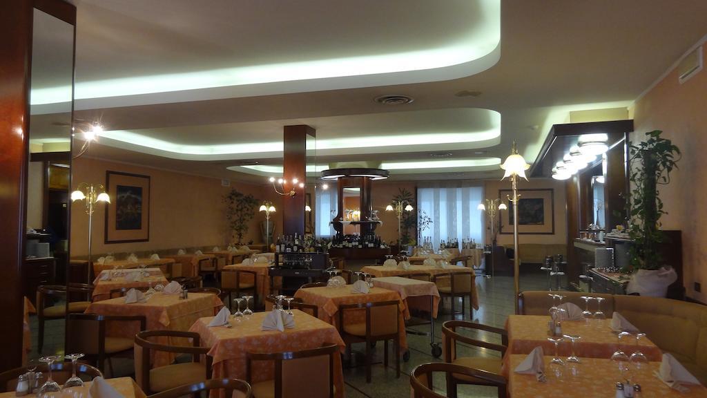 Le Gronde Hotel Cava Manara Bagian luar foto