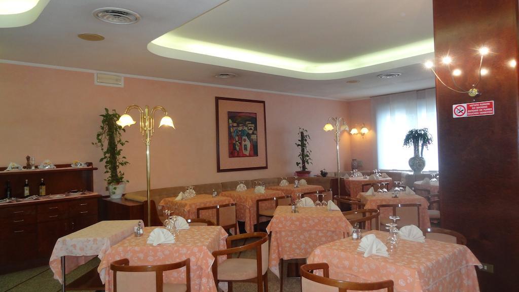 Le Gronde Hotel Cava Manara Bagian luar foto